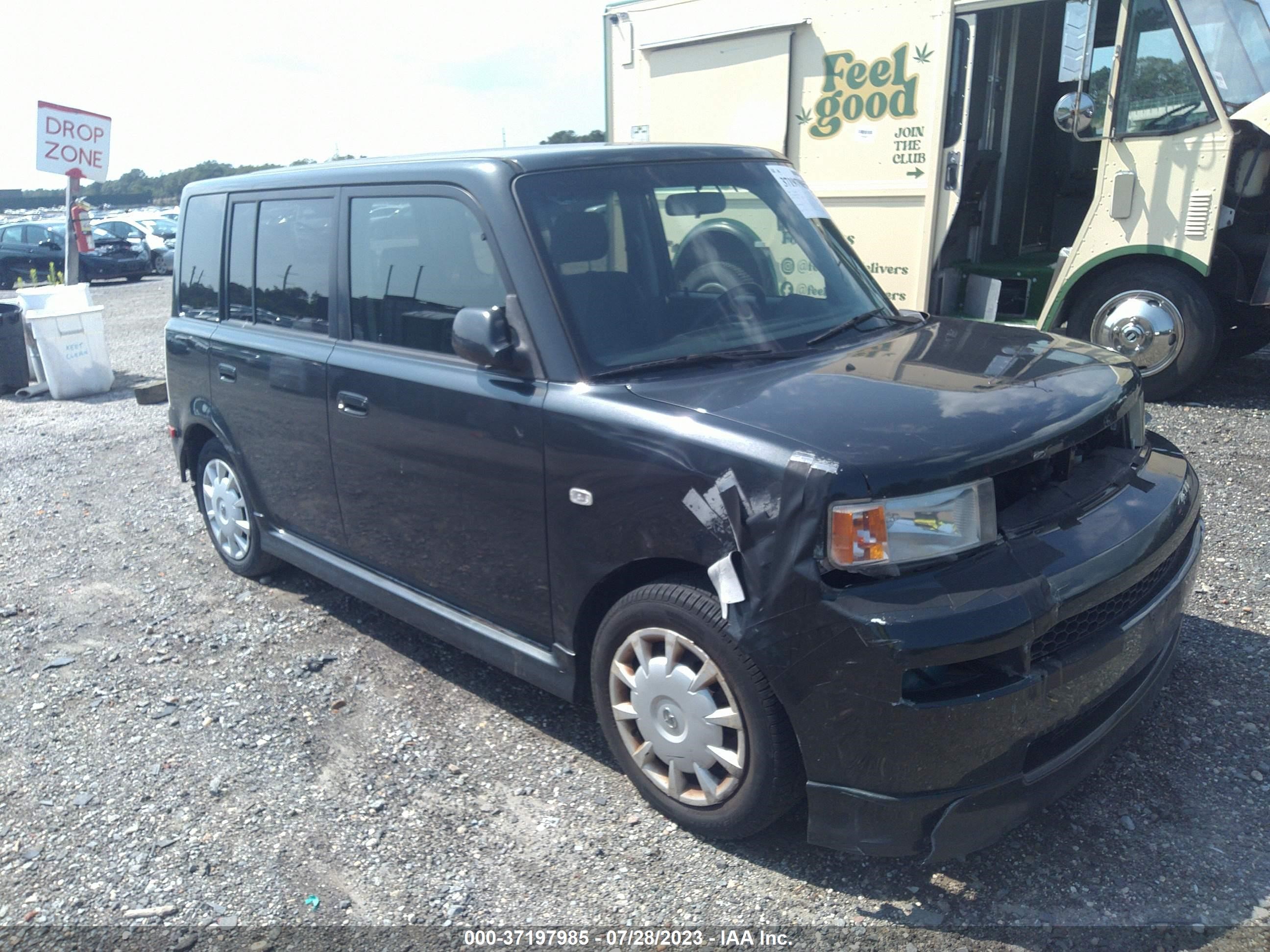 SCION XB 2006 jtlkt324564110100