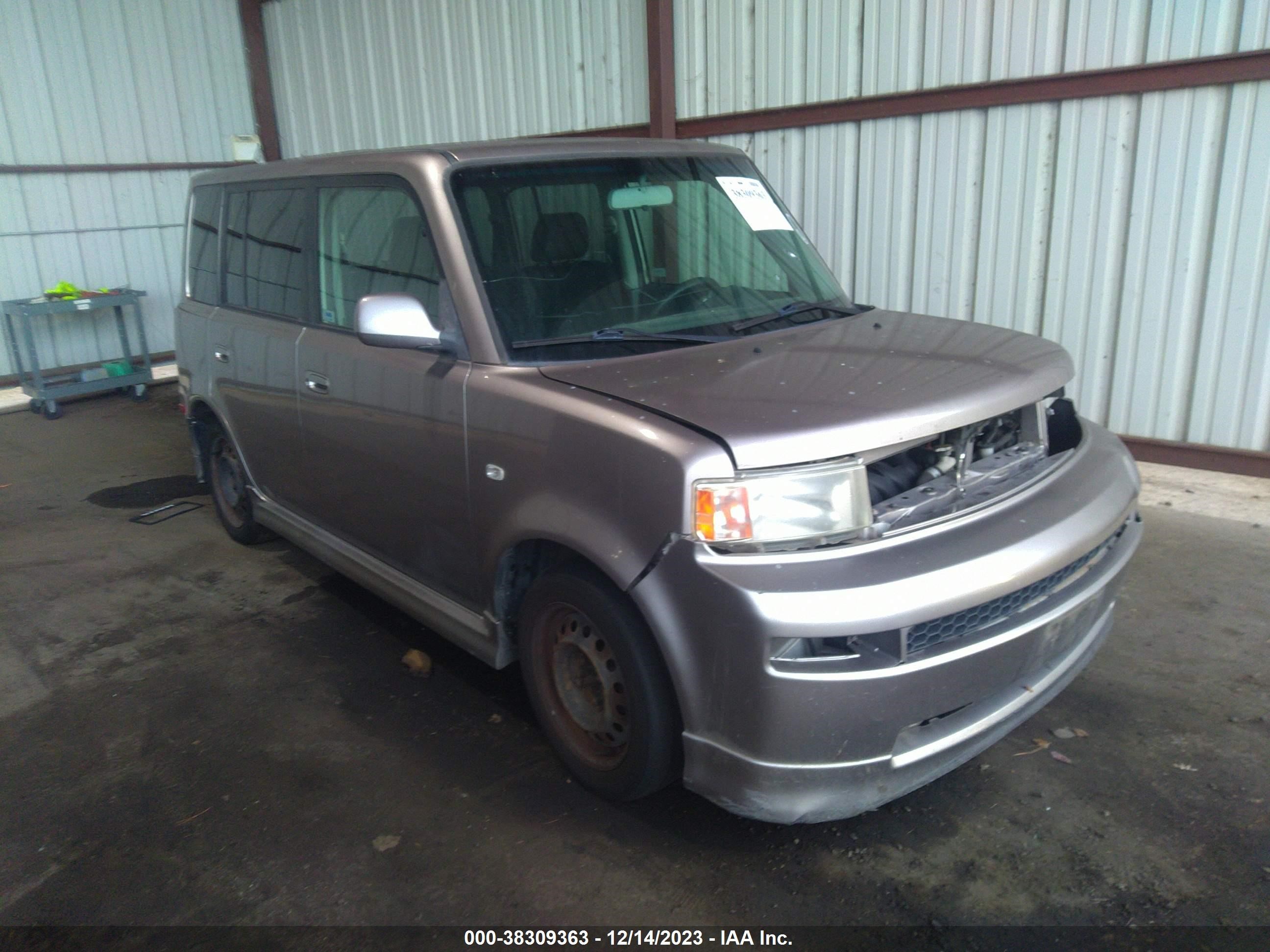 SCION XB 2005 jtlkt324650210390