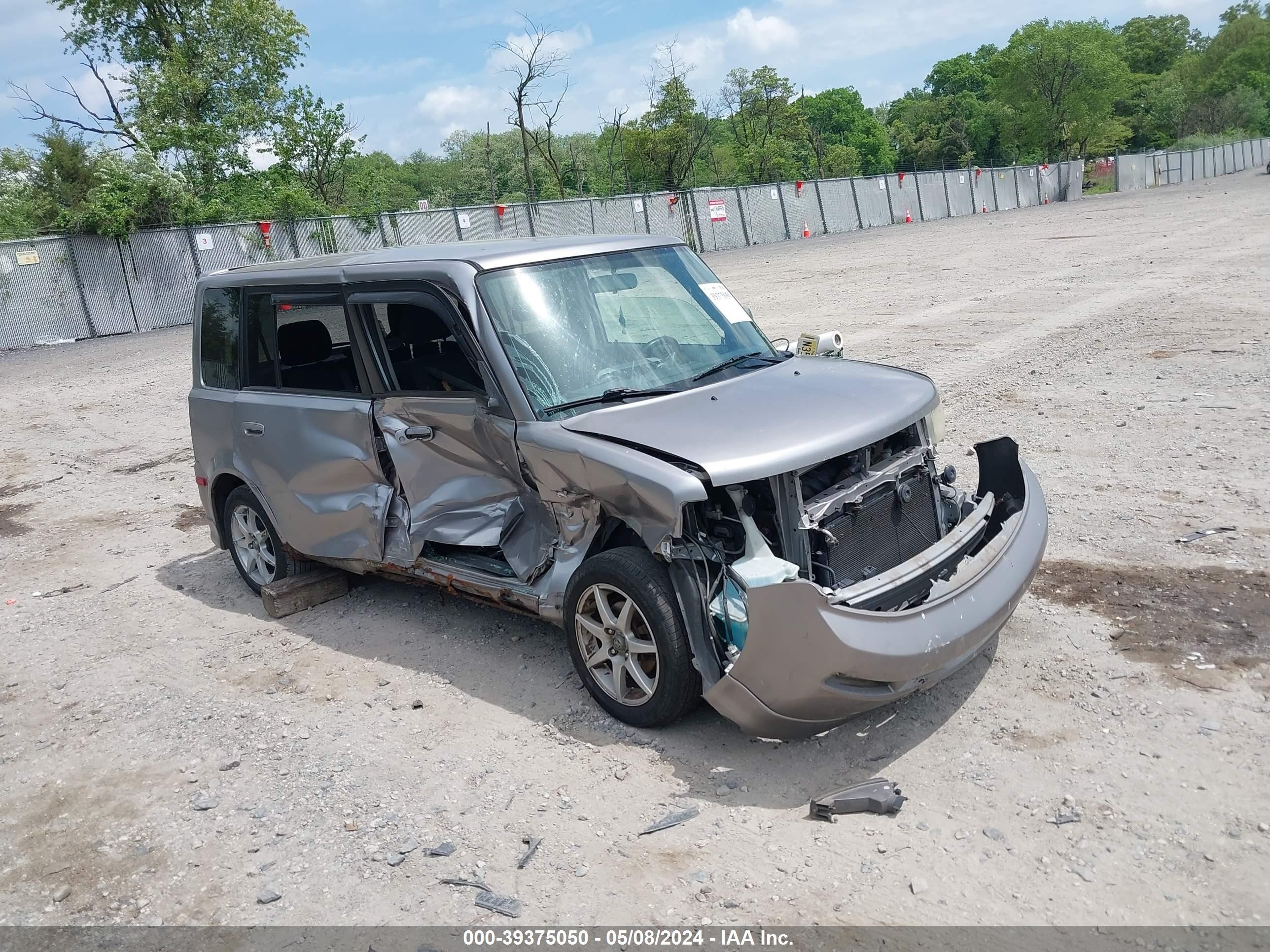 SCION XB 2006 jtlkt324664077575