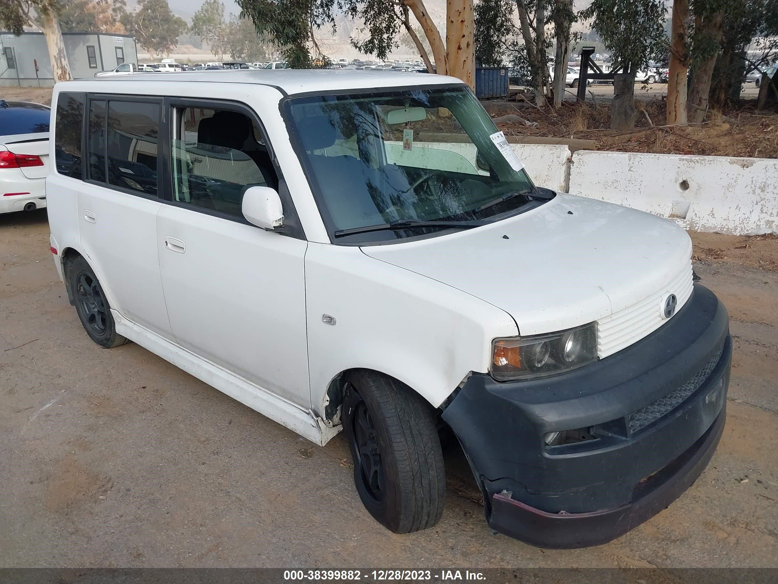 SCION XB 2006 jtlkt324764069436