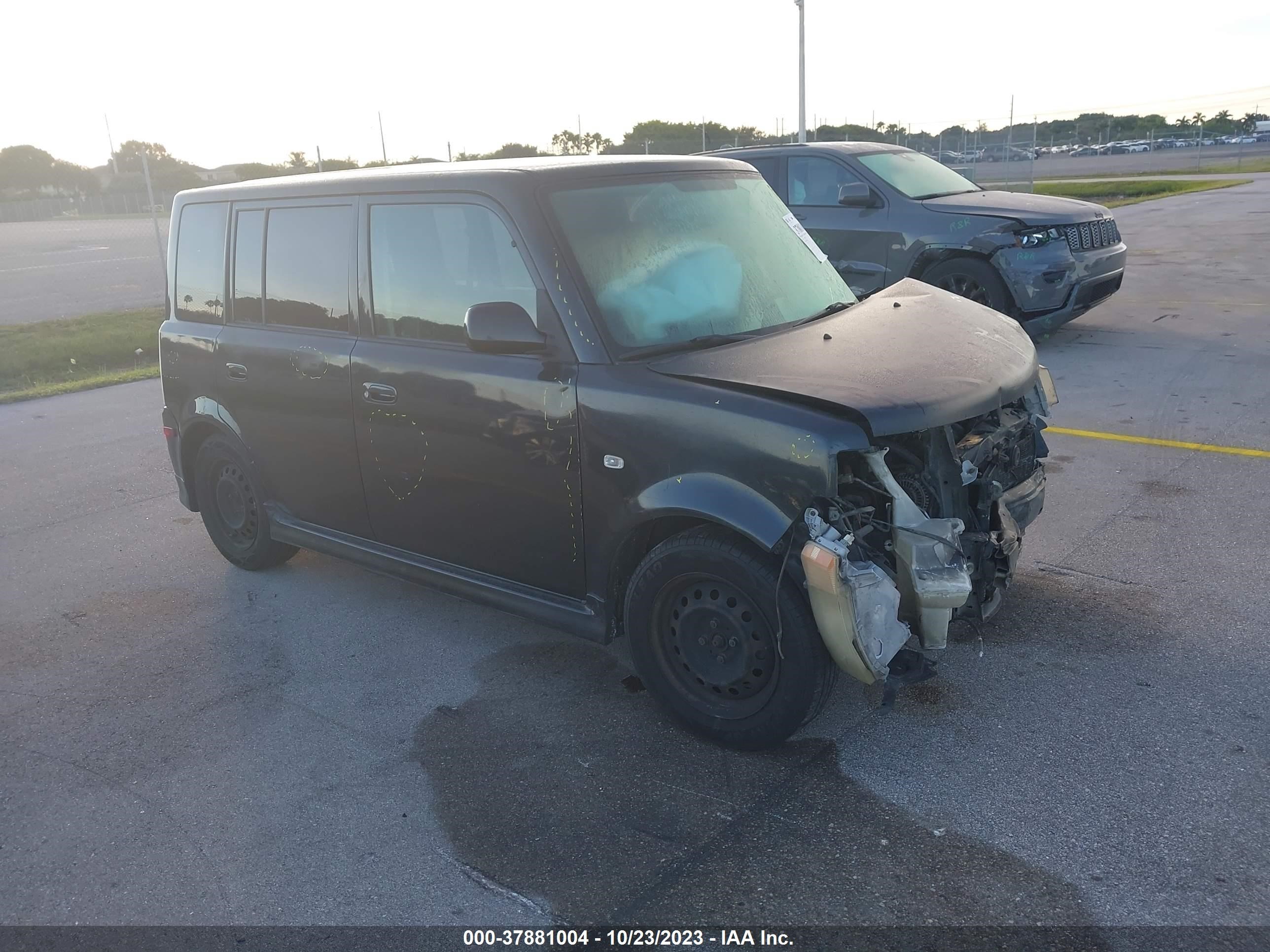 SCION XB 2006 jtlkt324764093526