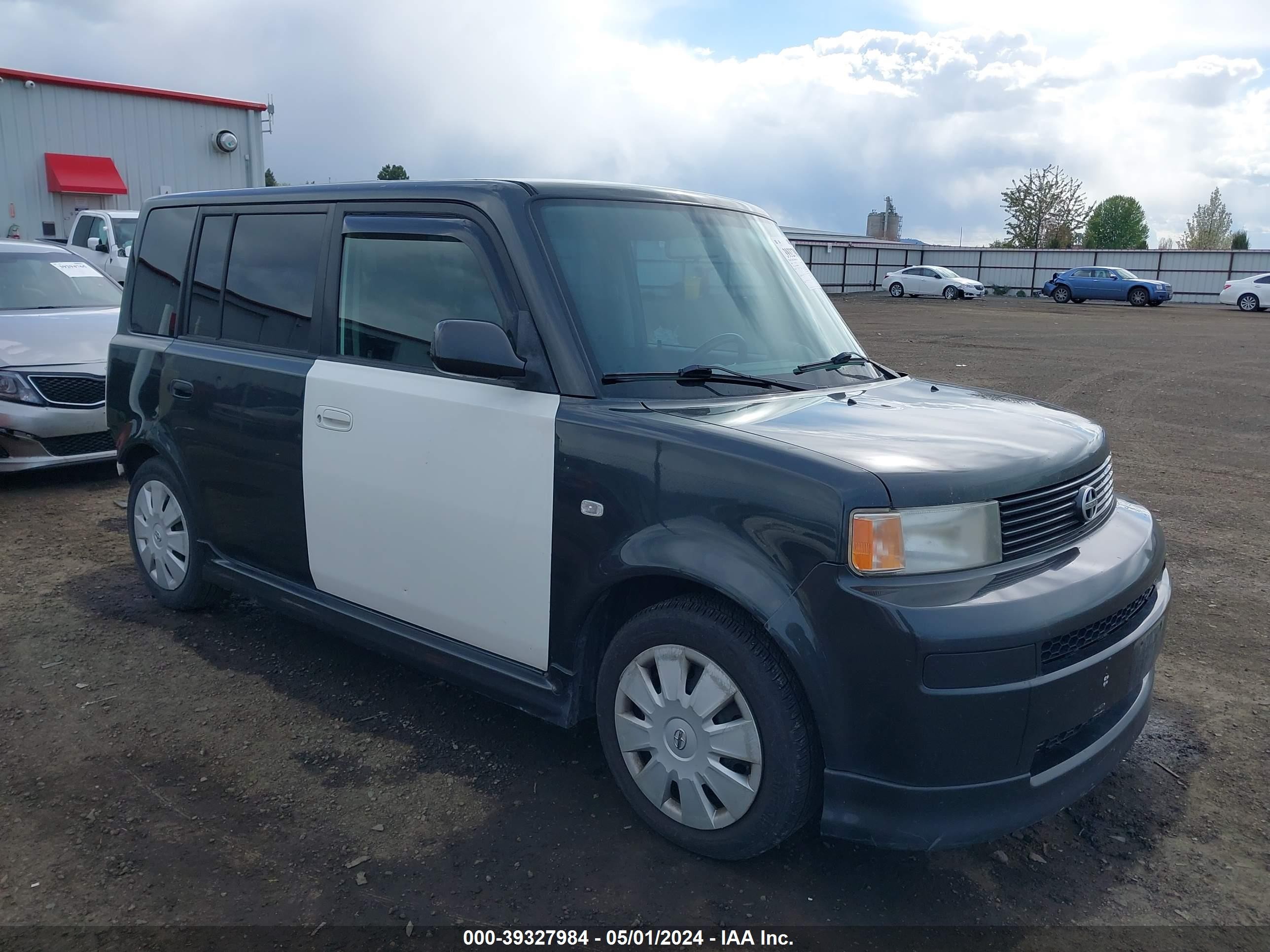 SCION XB 2006 jtlkt324864079926