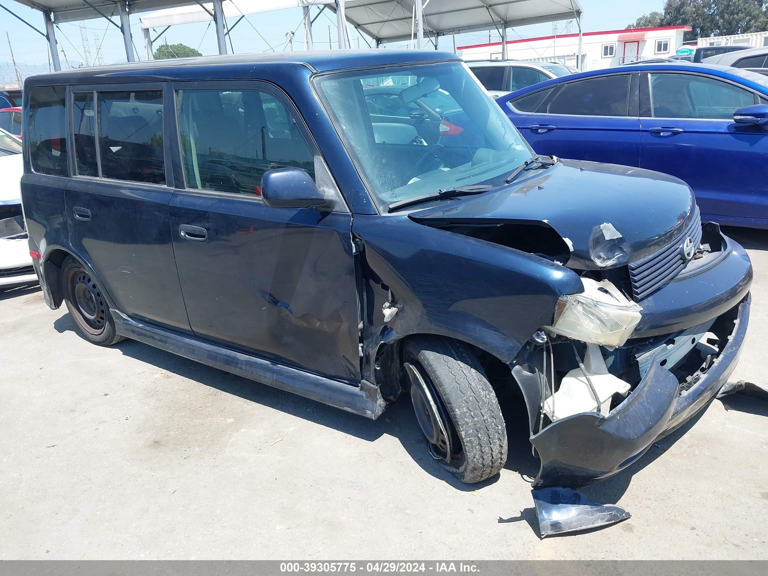 SCION XB 2004 jtlkt324940146585