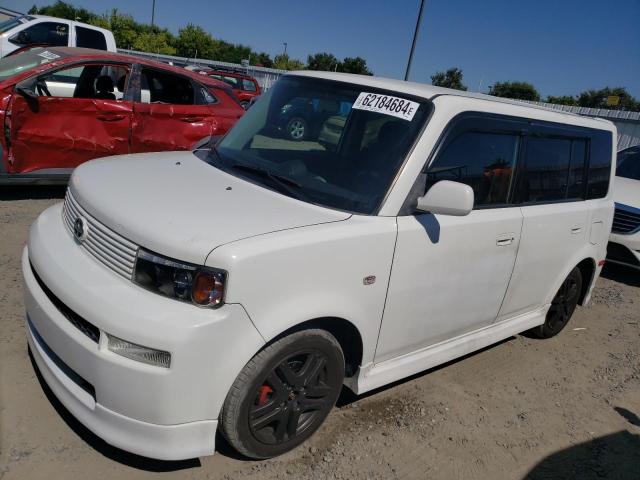 TOYOTA SCION 2005 jtlkt324x54020486