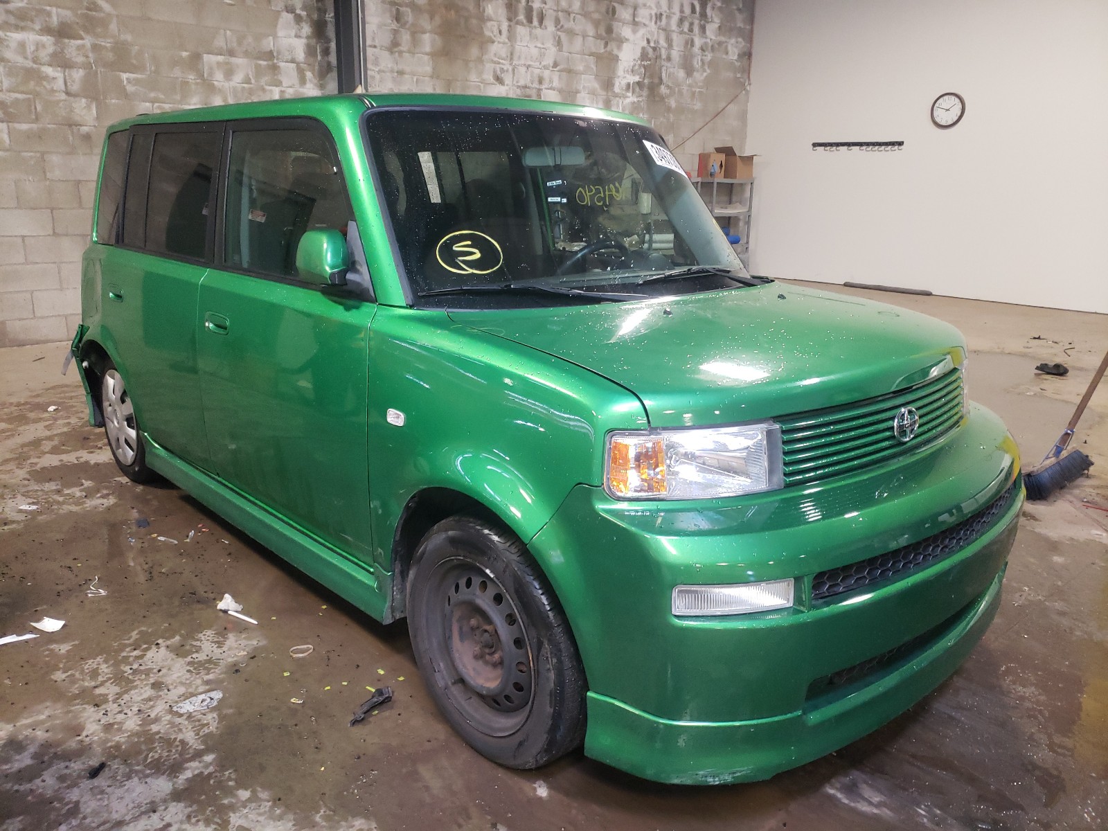 TOYOTA SCION XB 2006 jtlkt324x64069026