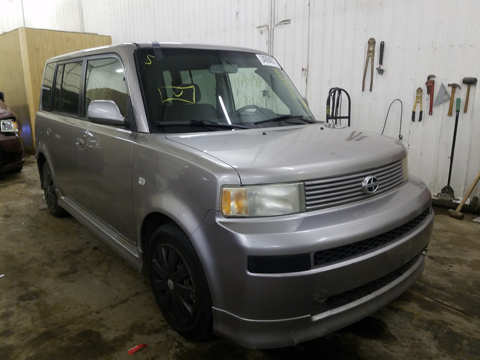 TOYOTA SCION XB 2005 jtlkt334450197086