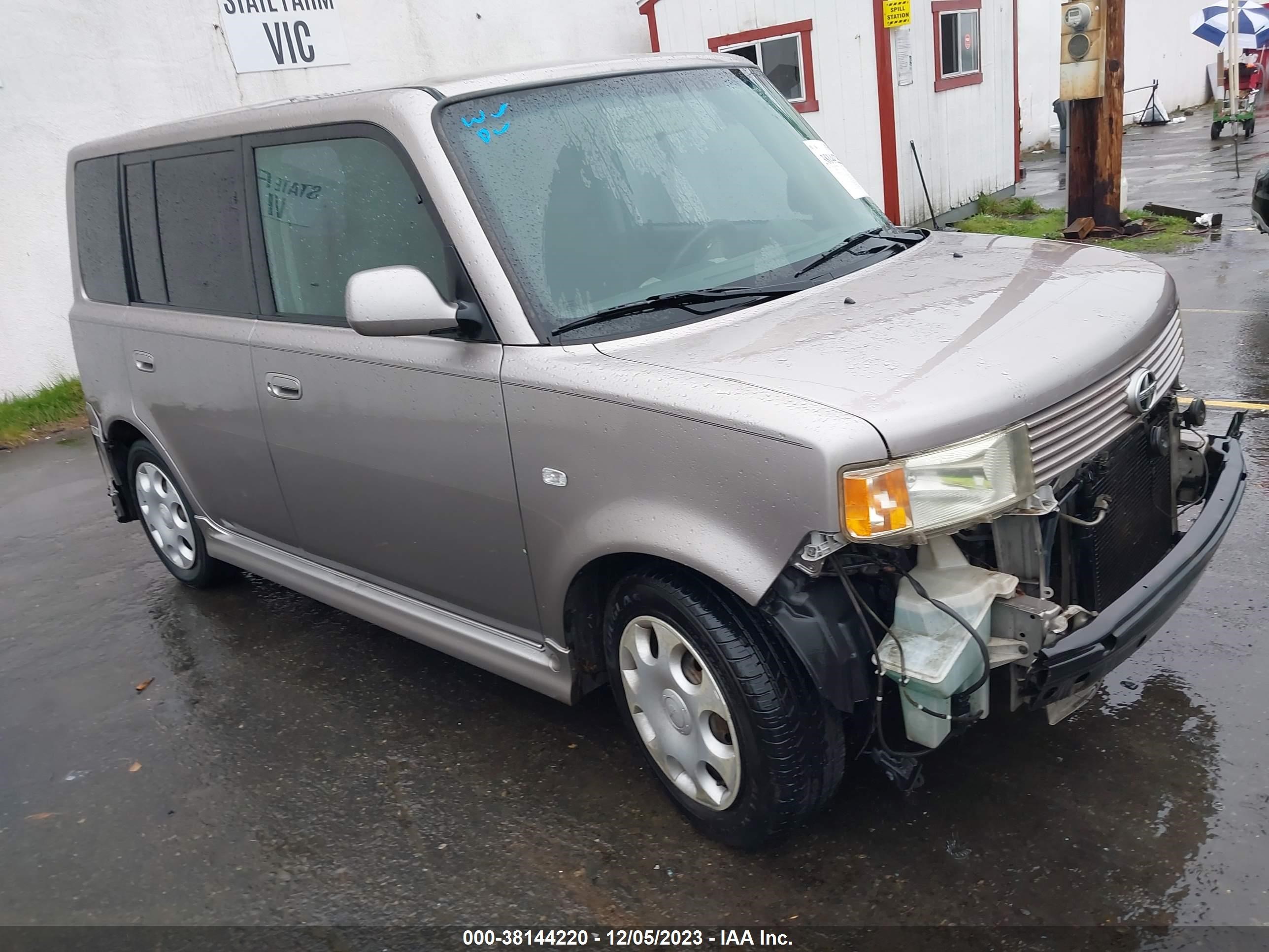 SCION XB 2004 jtlkt334940146729