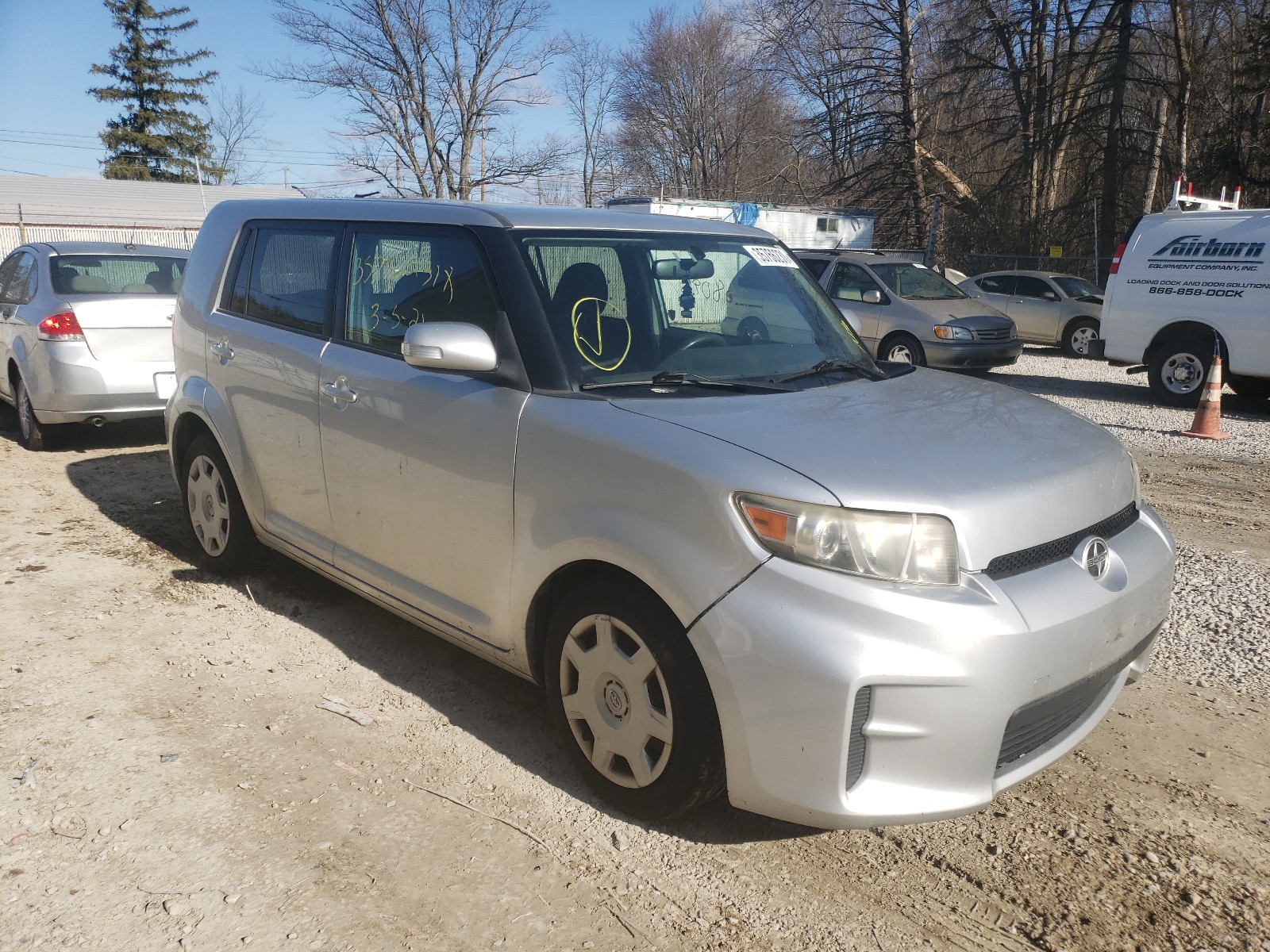 TOYOTA SCION XB 2011 jtlze4fe0b1119817