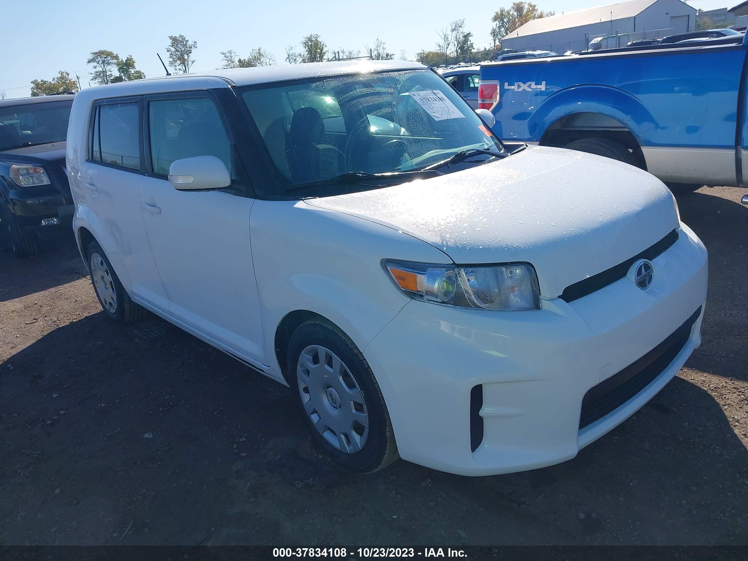 SCION XB 2012 jtlze4fe0c1144847