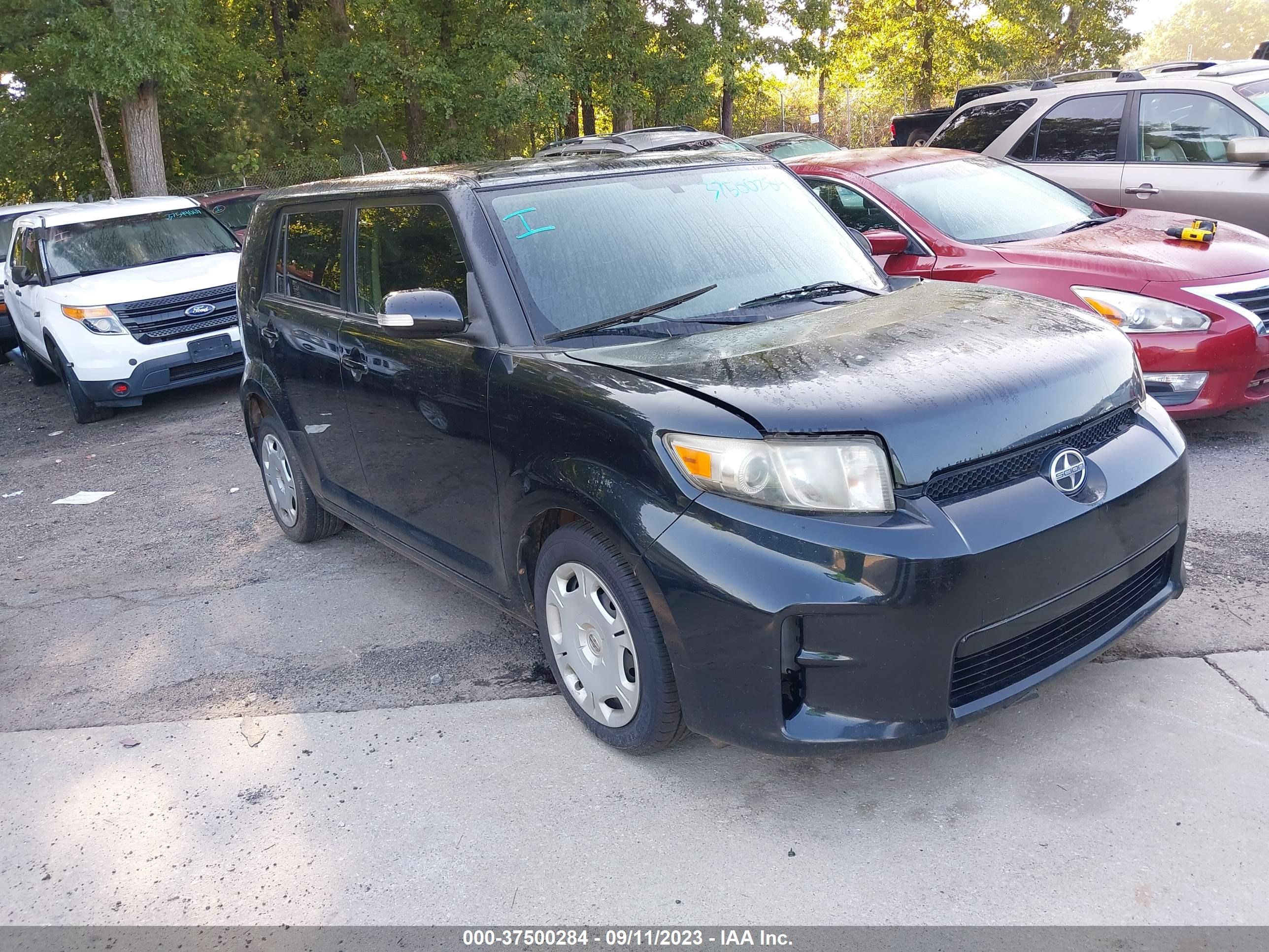 SCION XB 2013 jtlze4fe0dj037332