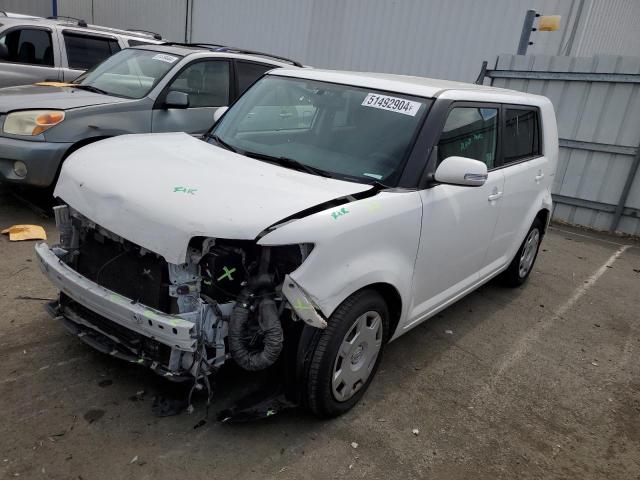 TOYOTA SCION 2014 jtlze4fe0ej048932