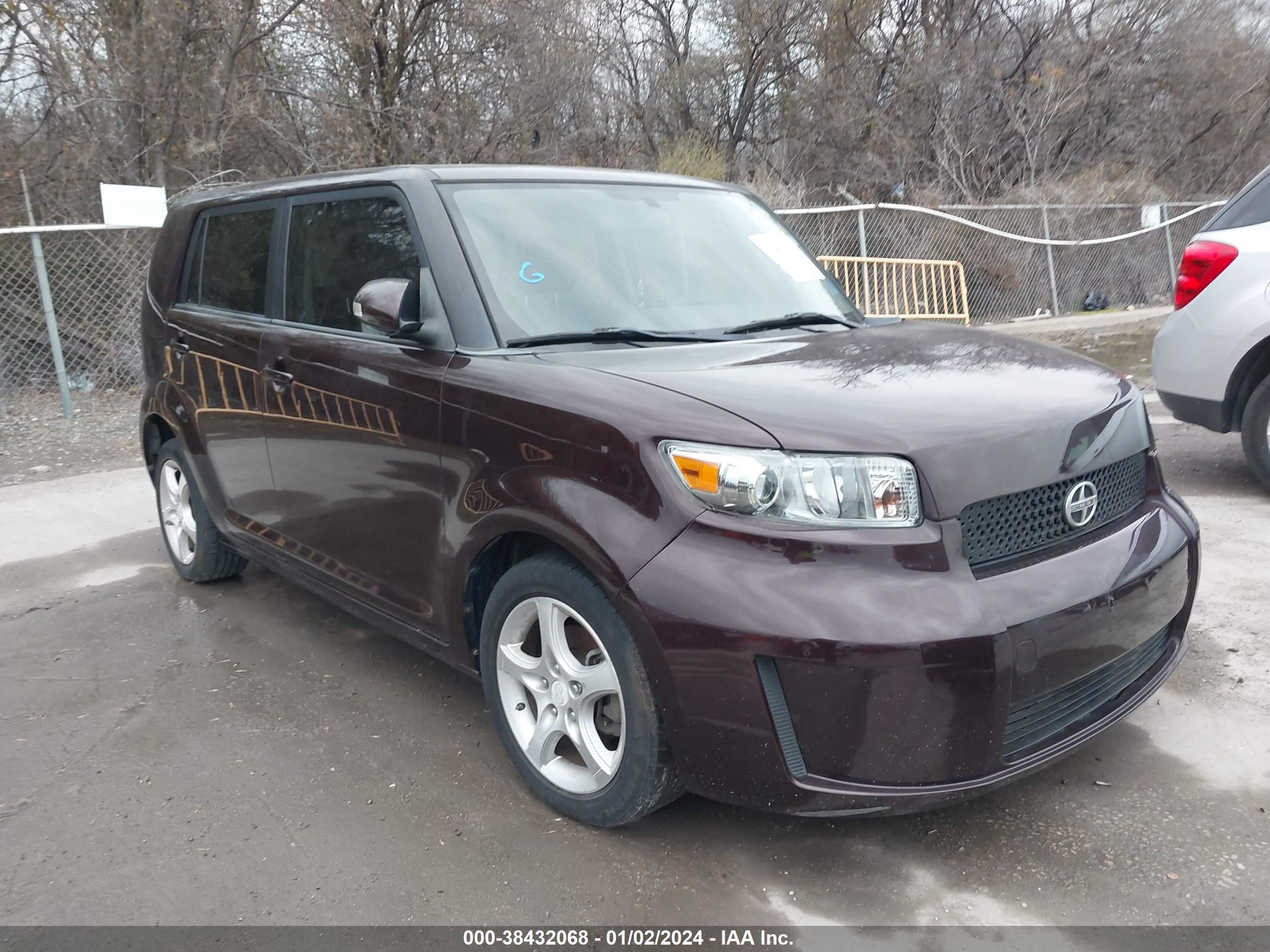 SCION XB 2010 jtlze4fe1a1115953