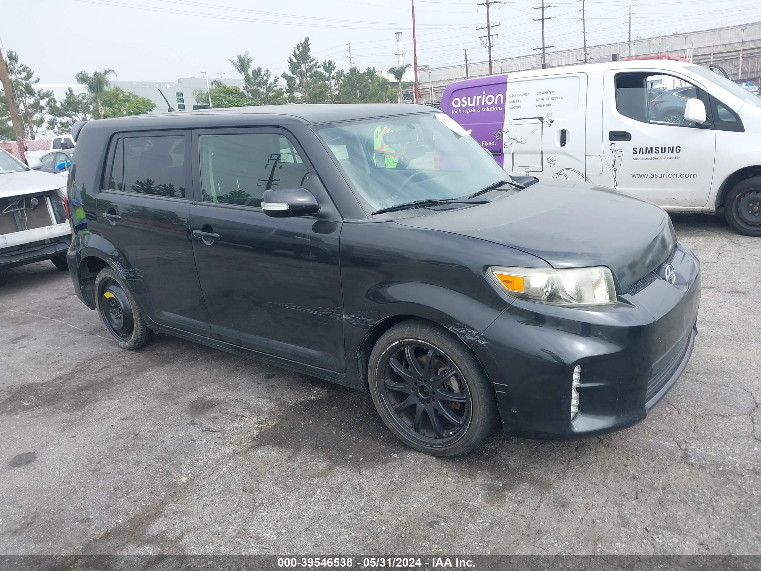 SCION XB 2012 jtlze4fe1cj028444