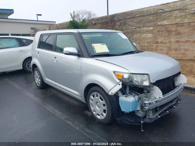 SCION XB 2015 jtlze4fe1fj080211