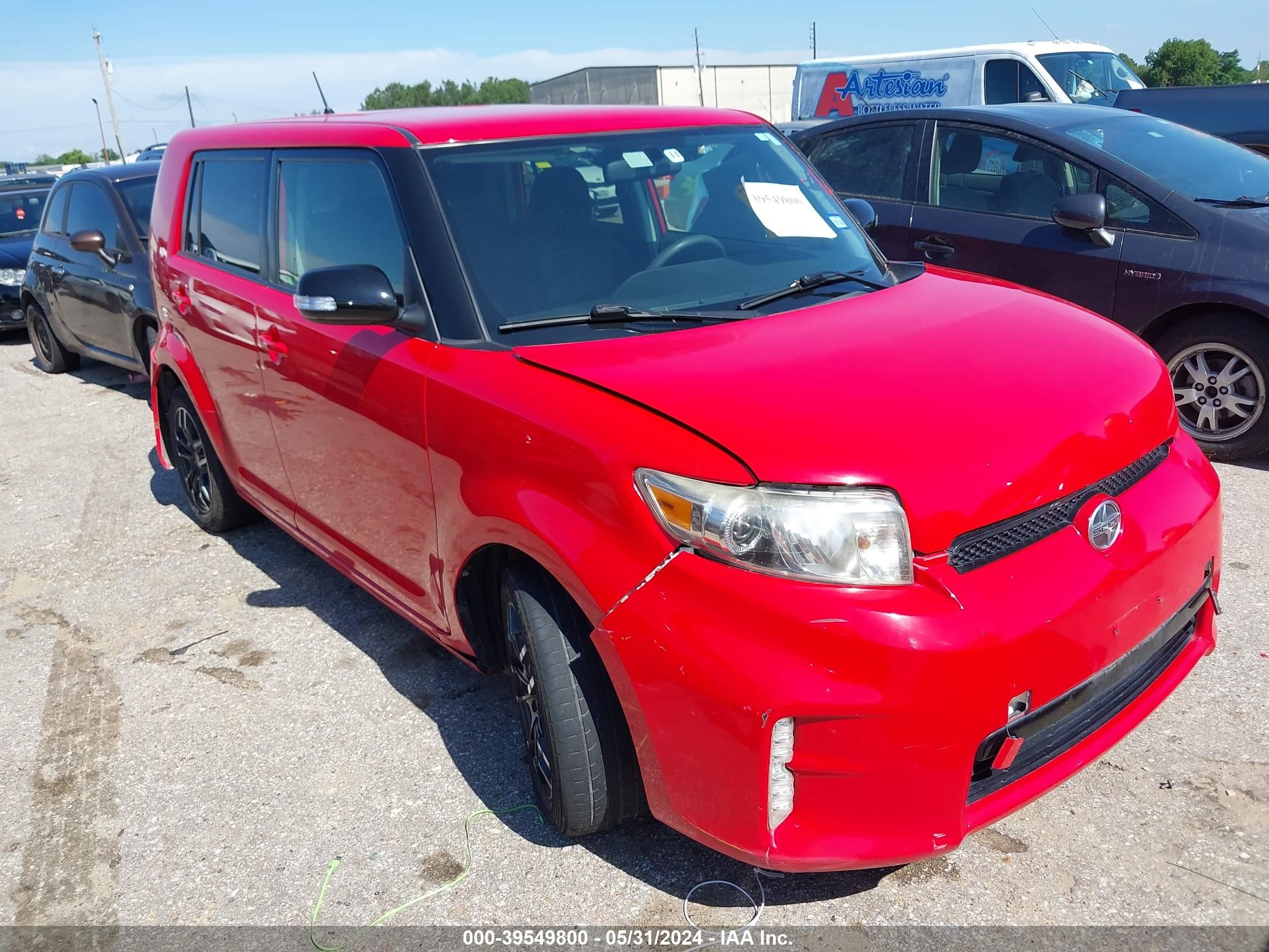 SCION XB 2014 jtlze4fe3ej059455