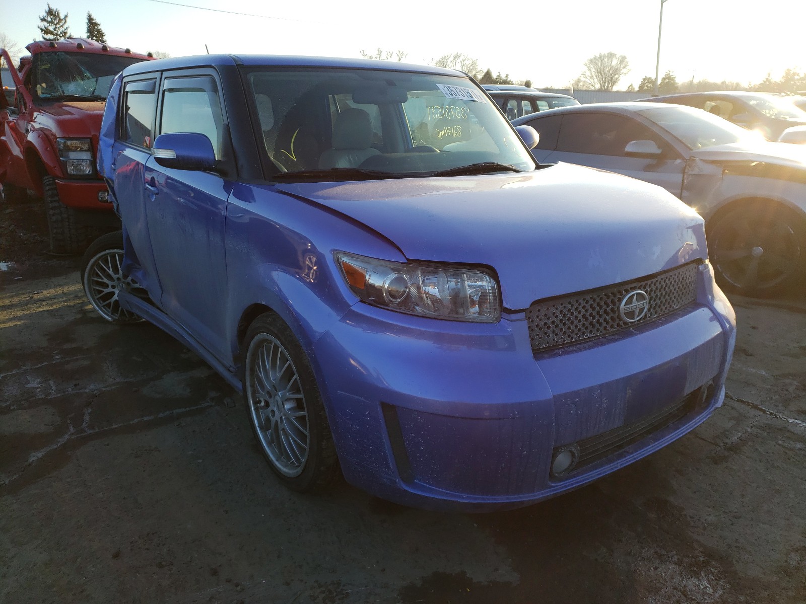 SCION XB 2010 jtlze4fe5a1111646