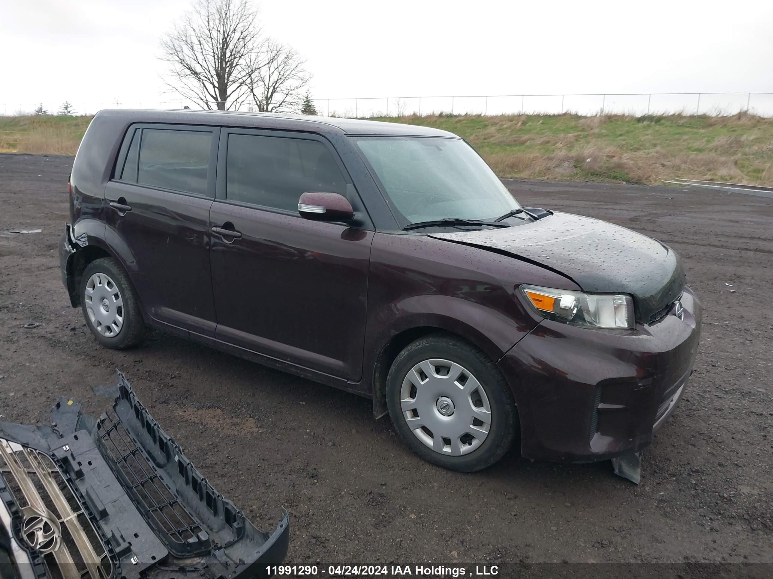 SCION XB 2011 jtlze4fe5b1130943