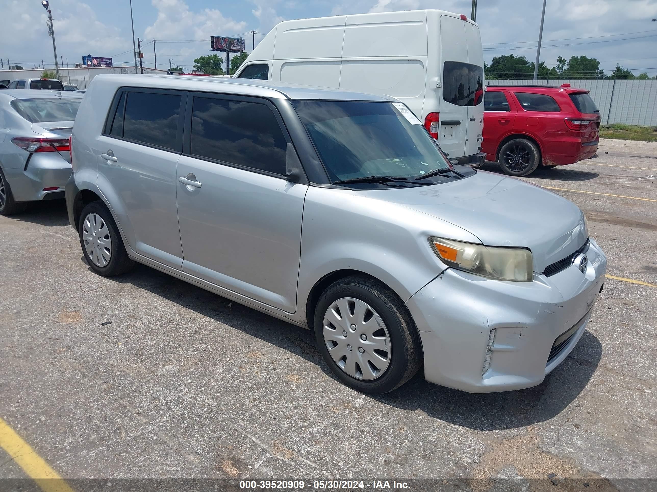 SCION XB 2014 jtlze4fe9ej063073