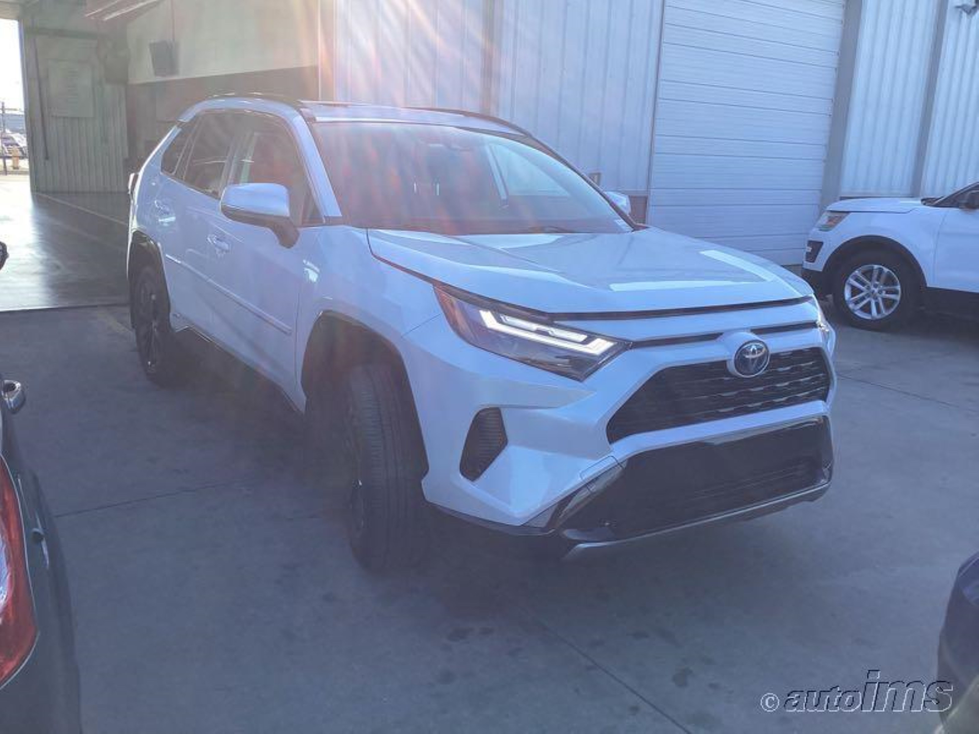 TOYOTA RAV 4 2023 jtm16rfv6pd541082