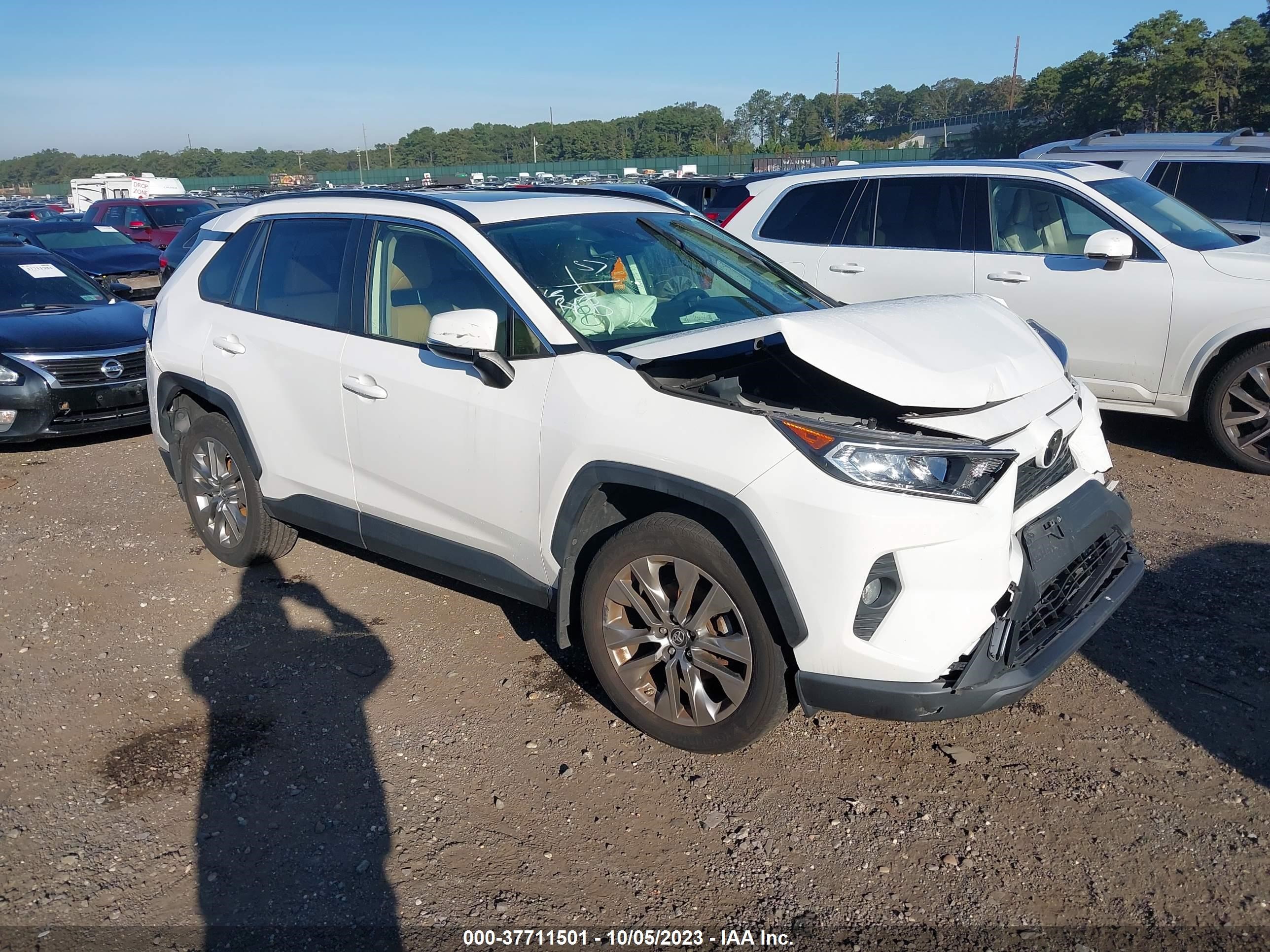 TOYOTA RAV 4 2019 jtma1rfv4kd002077