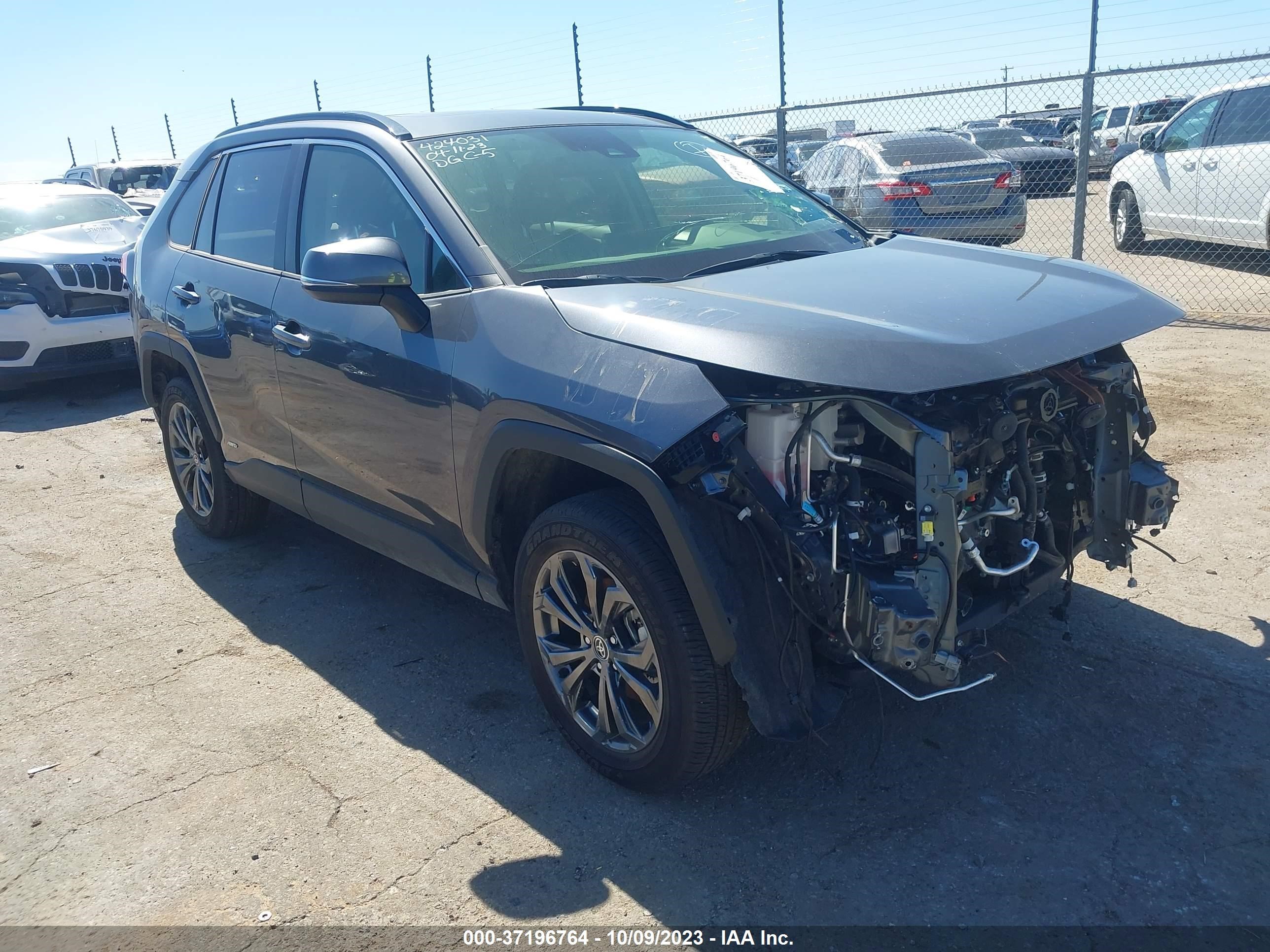 TOYOTA RAV 4 2023 jtmb6rfv0pd079459