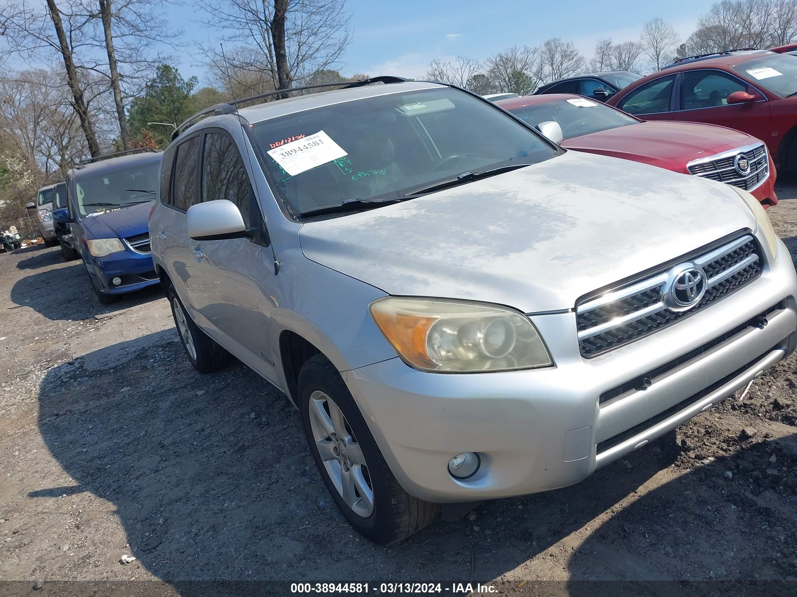 TOYOTA RAV 4 2007 jtmbd31v475108045