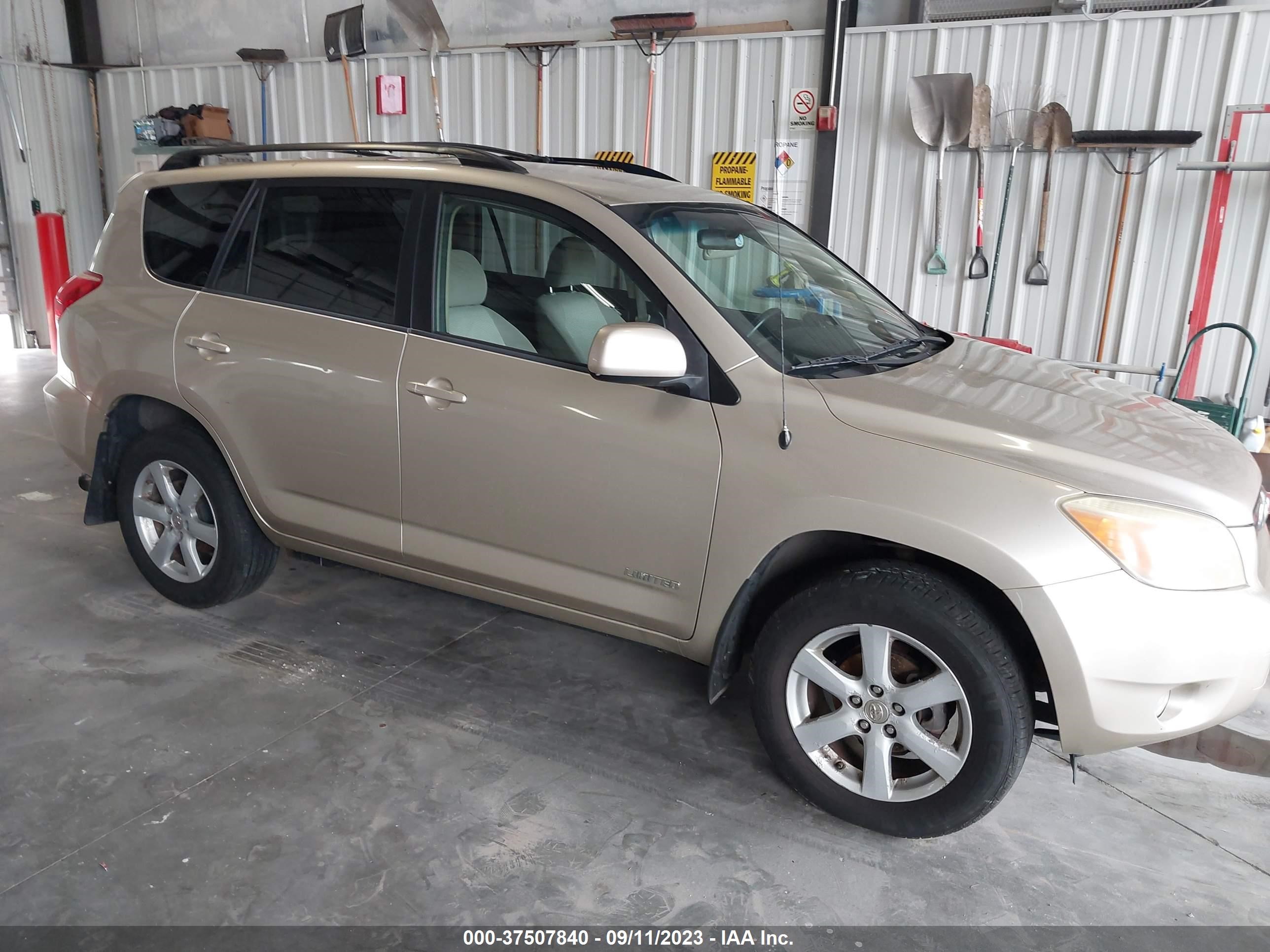 TOYOTA RAV 4 2007 jtmbd31v976027147