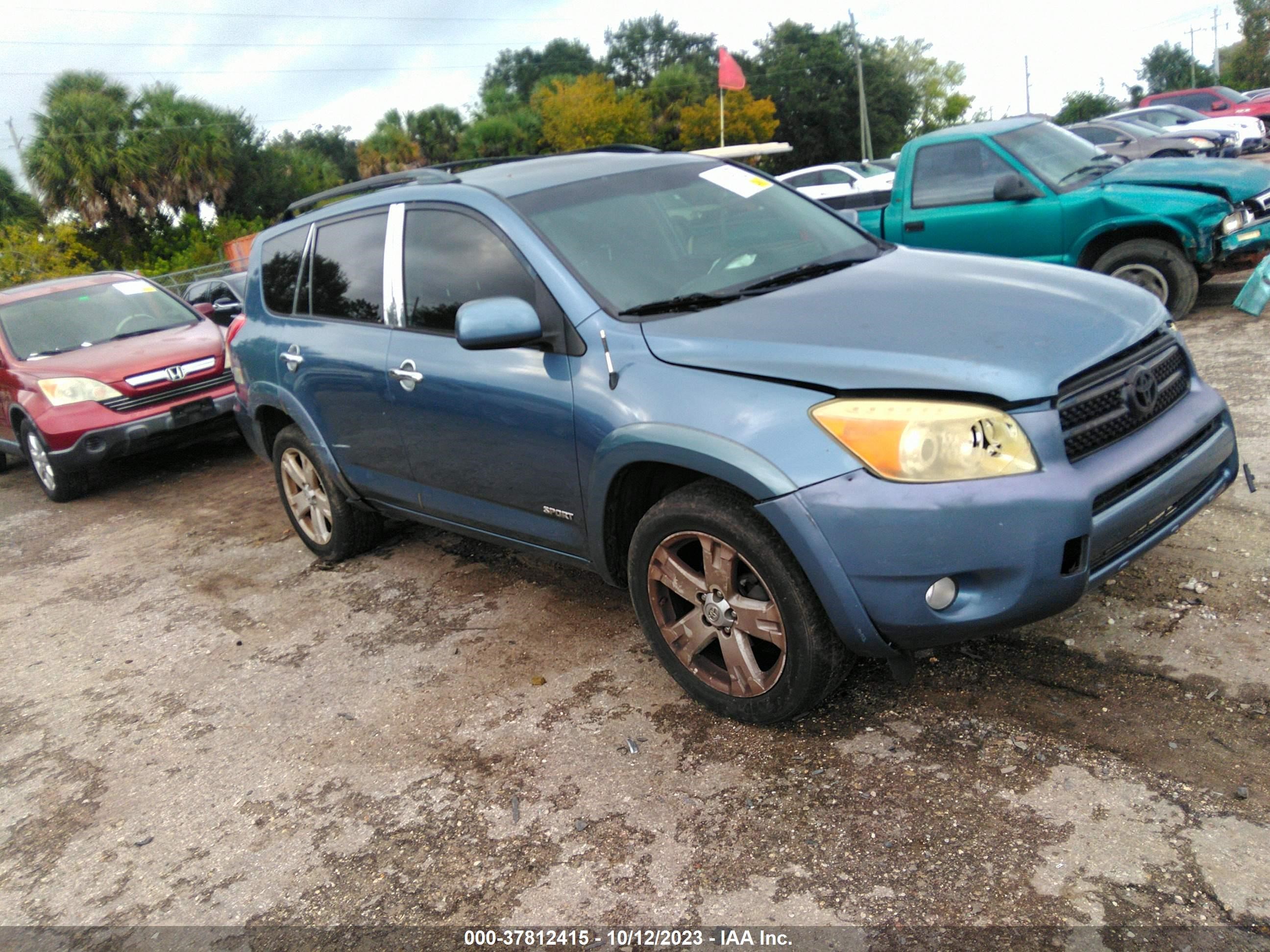 TOYOTA RAV 4 2007 jtmbd32v276024587