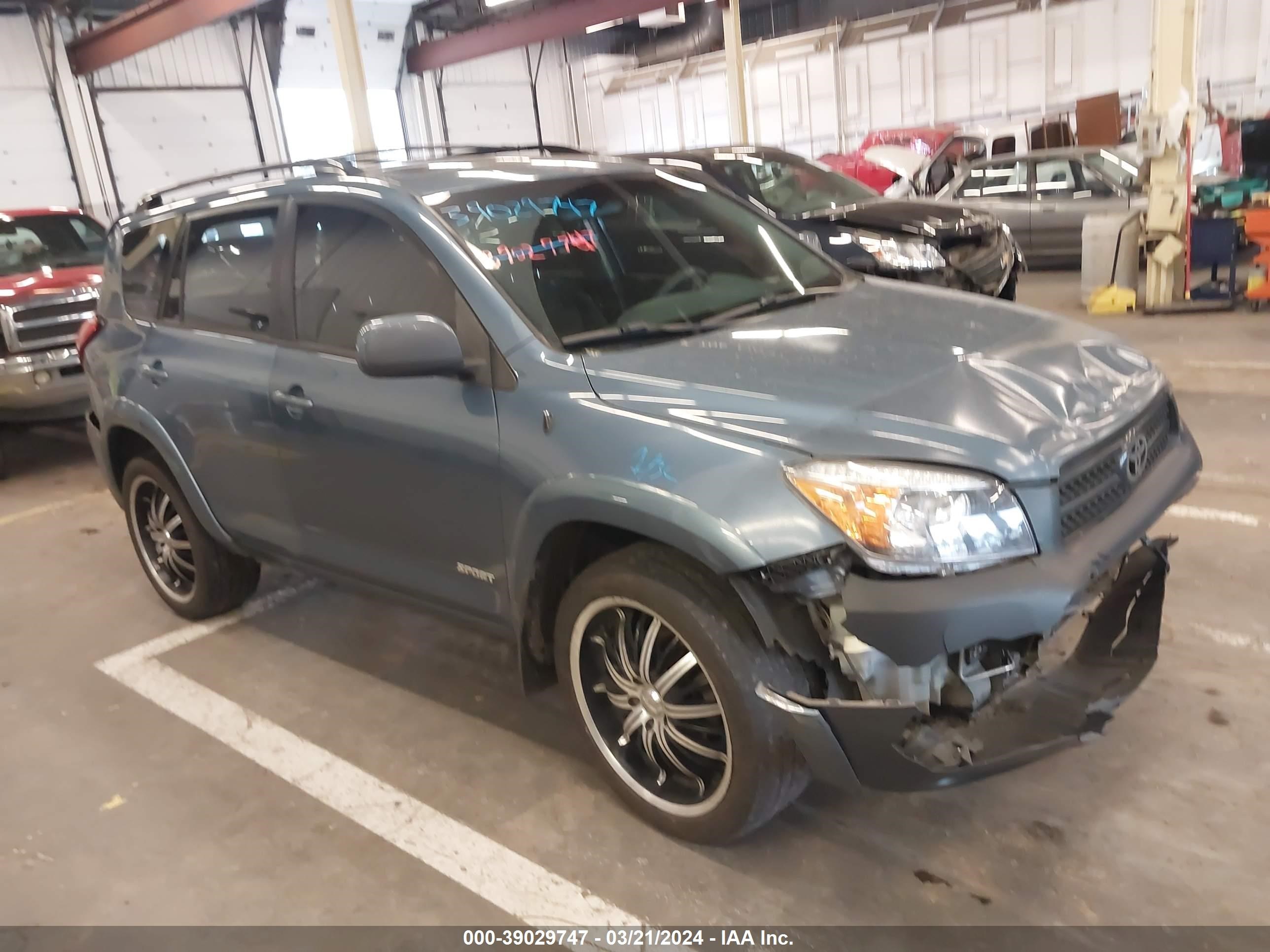 TOYOTA RAV 4 2006 jtmbd32v366000121