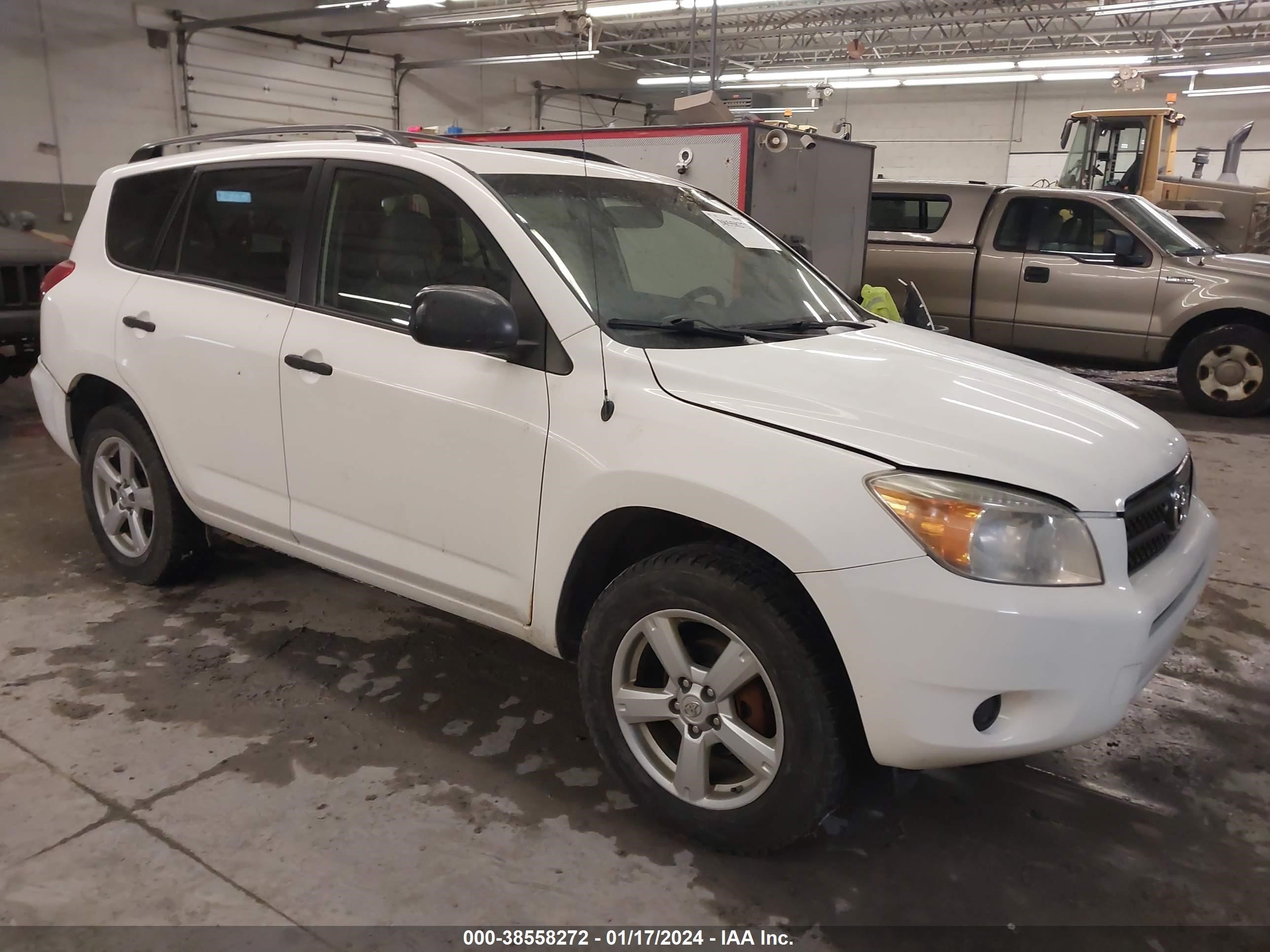 TOYOTA RAV 4 2008 jtmbd33v185193196