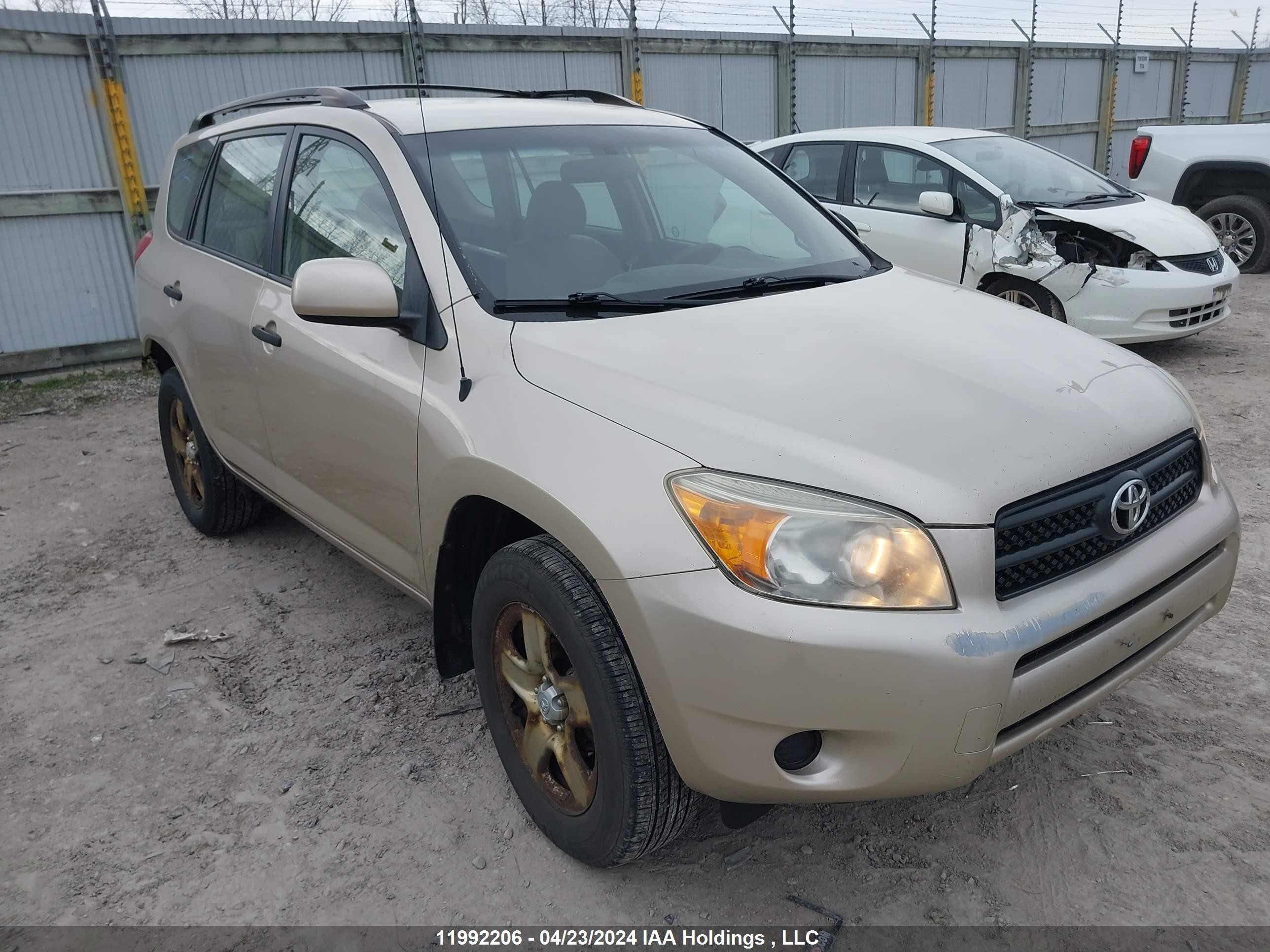 TOYOTA RAV 4 2007 jtmbd33v375112651