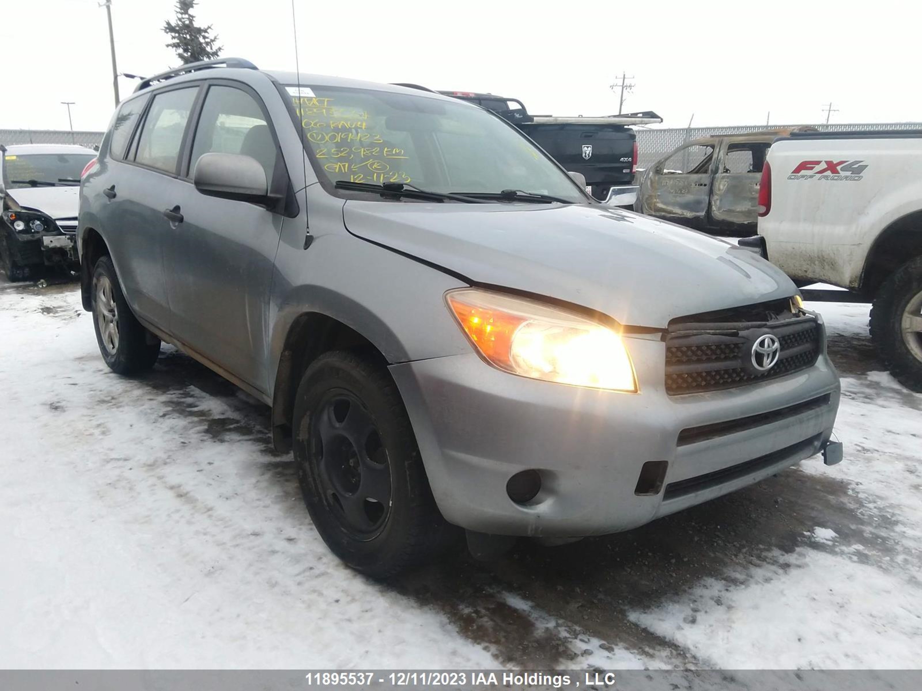 TOYOTA RAV 4 2006 jtmbd33v666019423