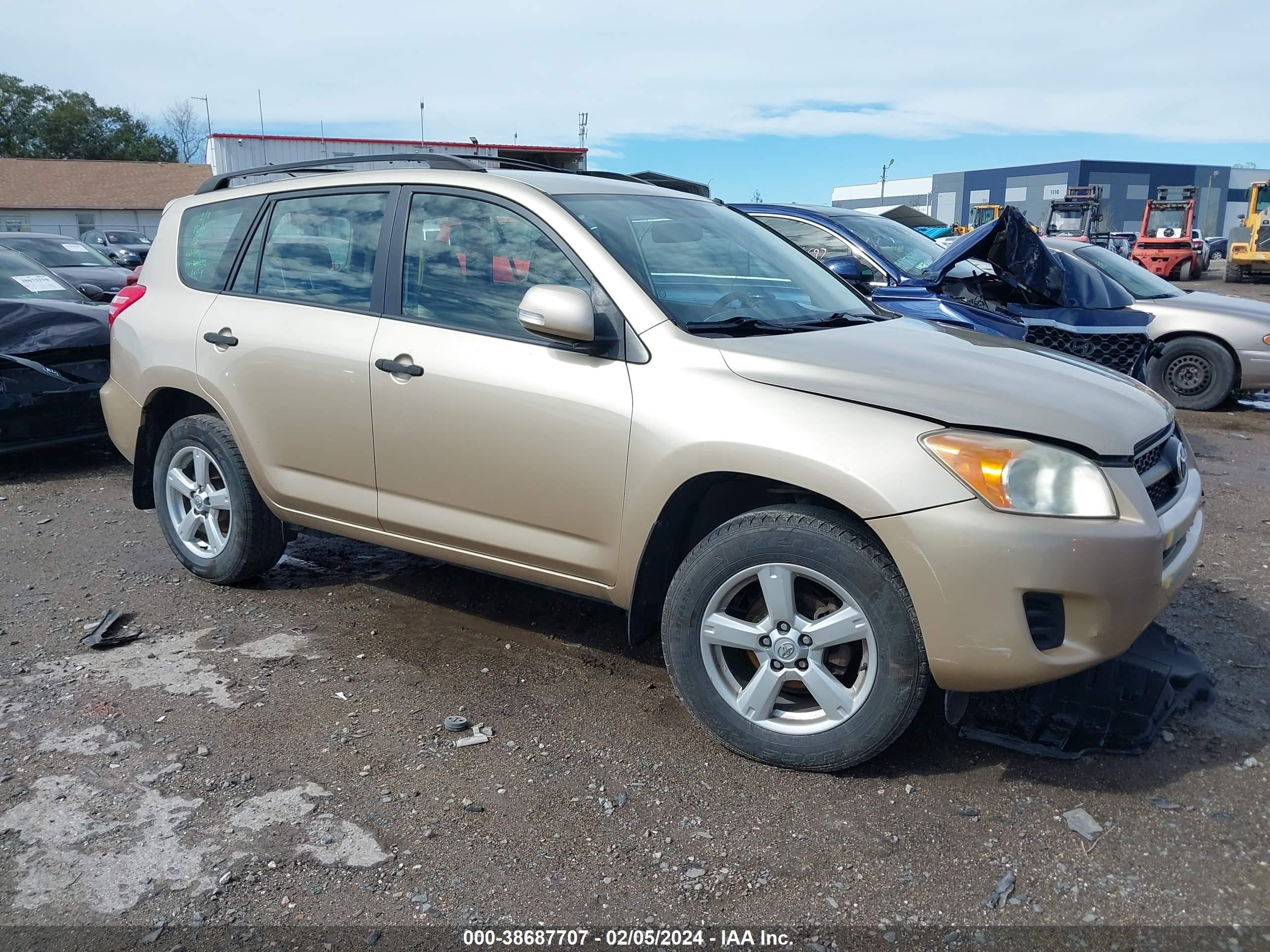 TOYOTA RAV 4 2009 jtmbf33v895003194