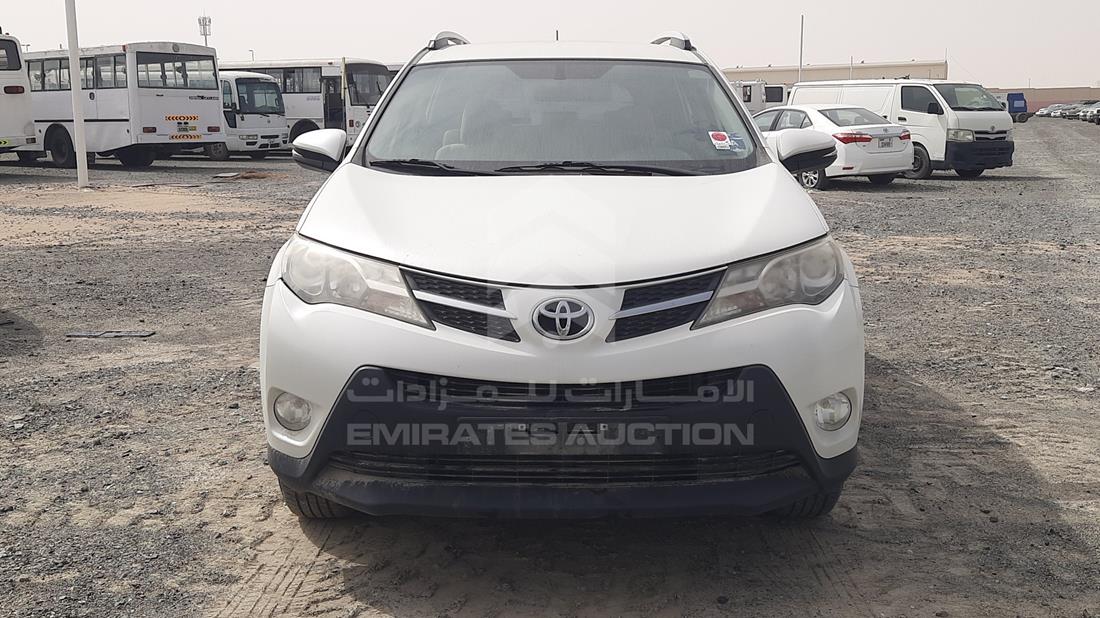 TOYOTA RAV 4 2014 jtmbf9ev6ej015250