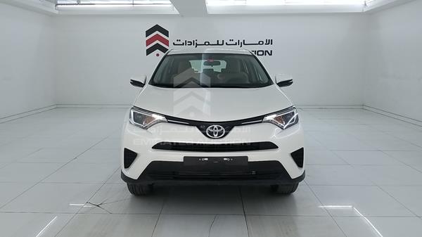 TOYOTA RAV 4 2018 jtmbf9ev8jj219039