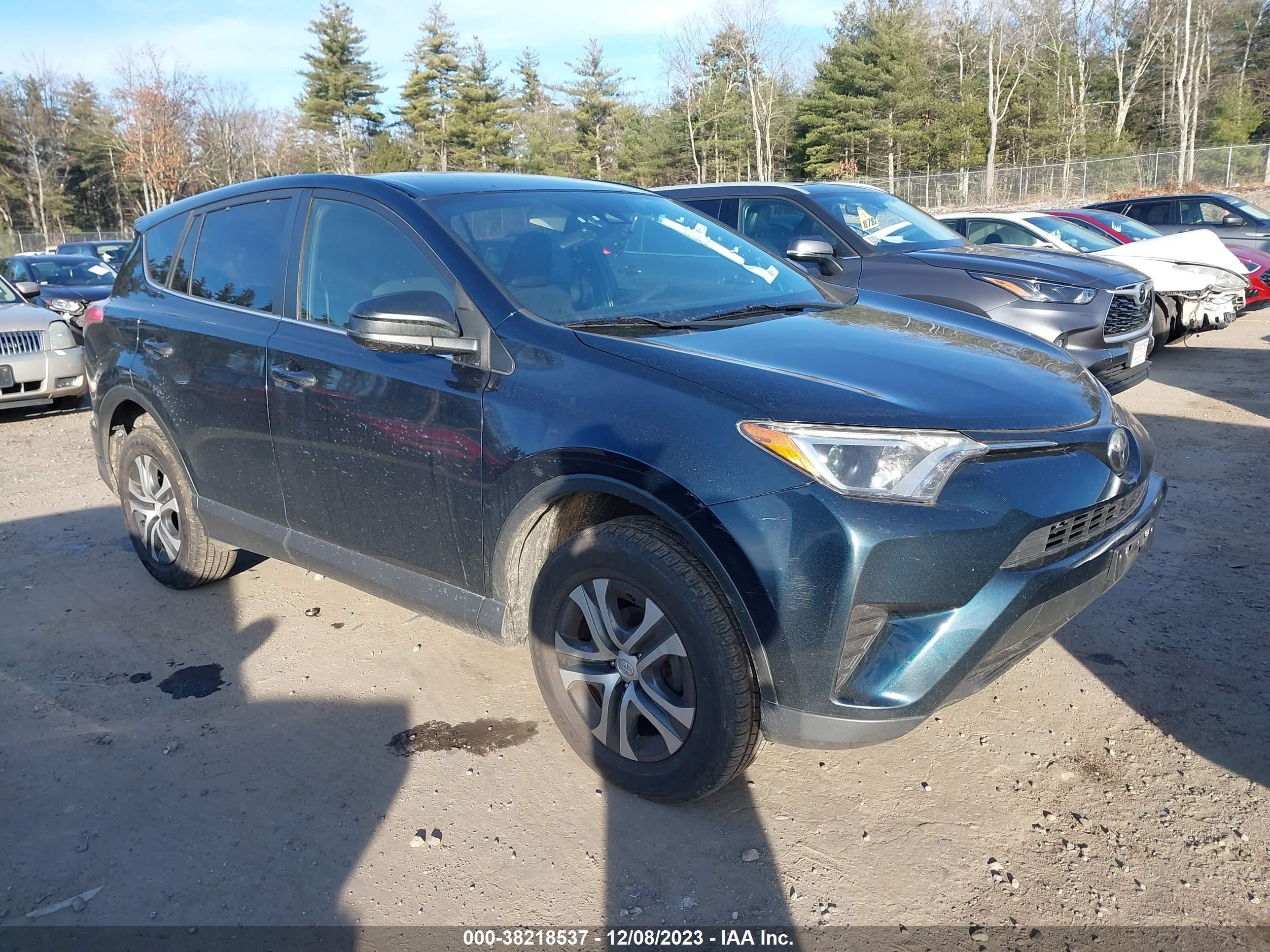 TOYOTA RAV 4 2018 jtmbfrev0jj220671