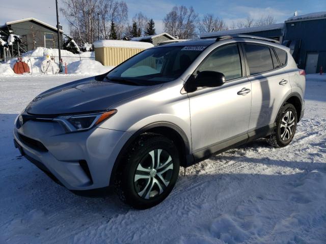 TOYOTA RAV4 LE 2018 jtmbfrev0jj254805