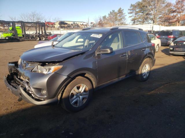 TOYOTA RAV4 LE 2015 jtmbfrev1fd146831