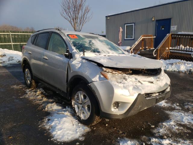 TOYOTA RAV4 LE 2015 jtmbfrev1fj050716