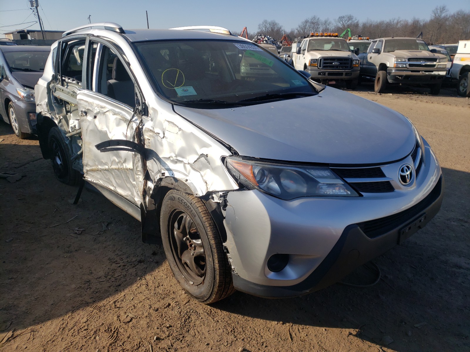 TOYOTA RAV4 LE 2014 jtmbfrev2ej000938