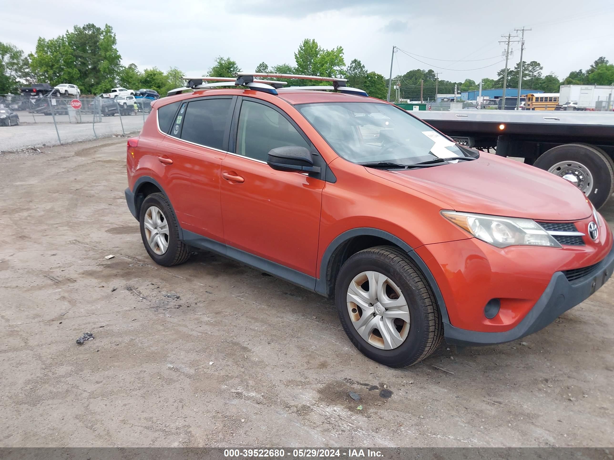 TOYOTA RAV 4 2015 jtmbfrev2fj044682