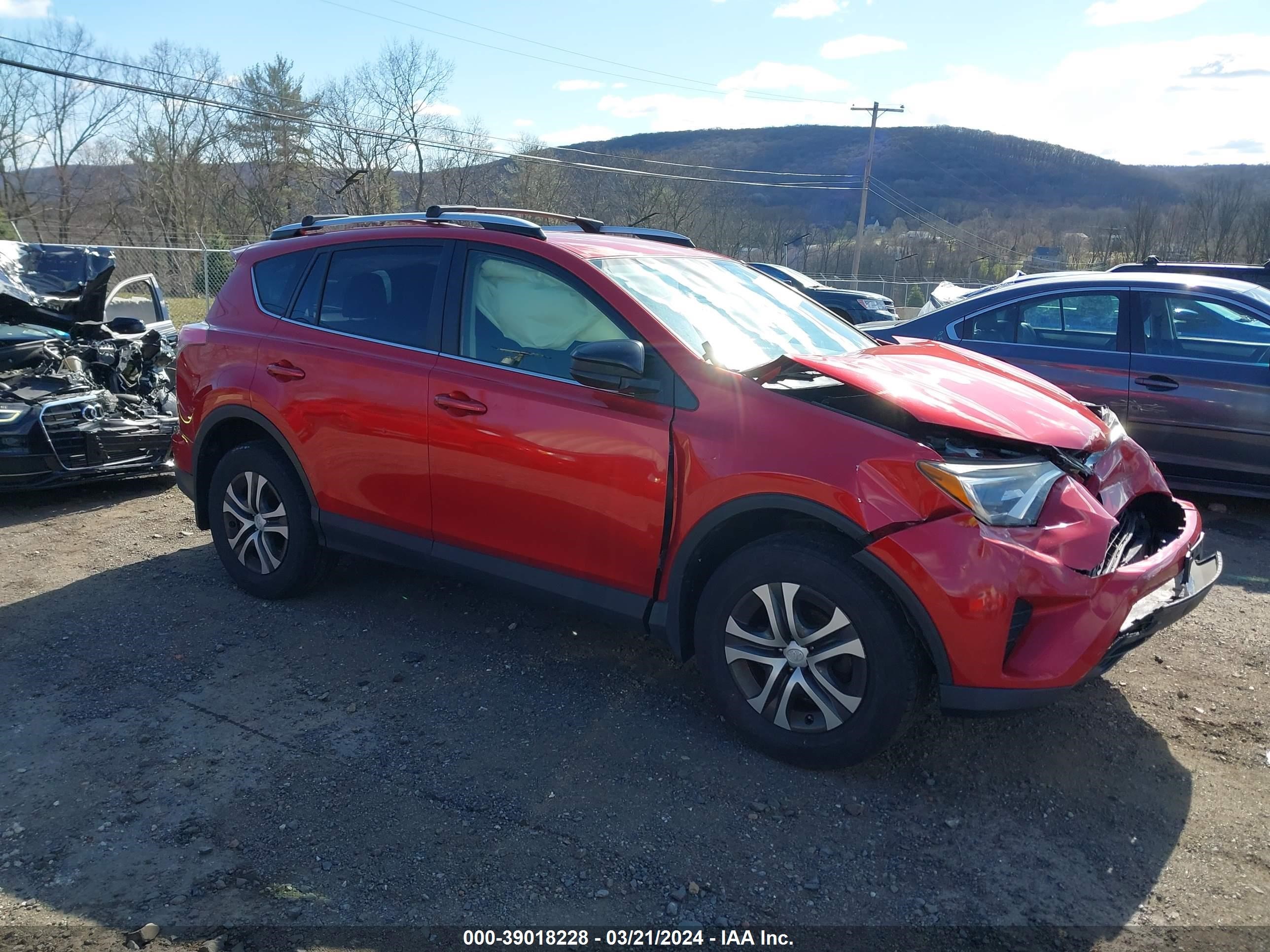 TOYOTA RAV 4 2016 jtmbfrev2gj070202