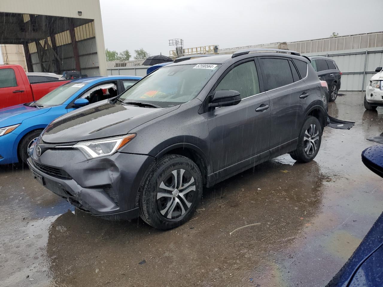 TOYOTA RAV 4 2017 jtmbfrev2hj123997