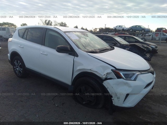 TOYOTA RAV4 2017 jtmbfrev2hj715366