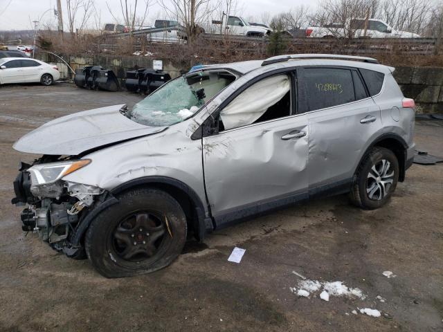 TOYOTA RAV4 LE 2018 jtmbfrev2jj204634