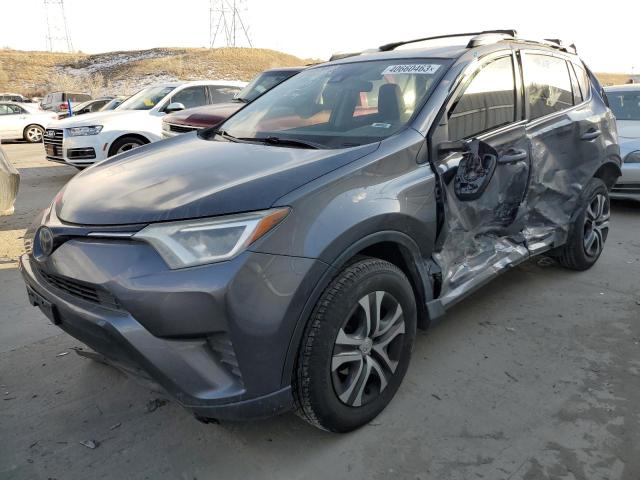 TOYOTA RAV4 LE 2017 jtmbfrev3hj110479