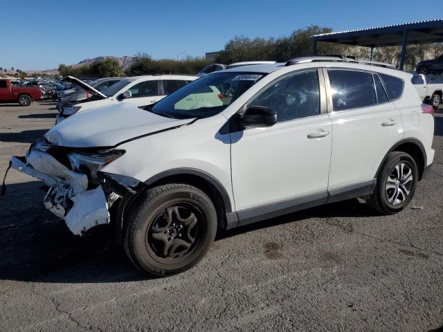 TOYOTA RAV4 LE 2018 jtmbfrev3jj175337