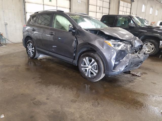 TOYOTA RAV4 LE 2017 jtmbfrev4hj143278