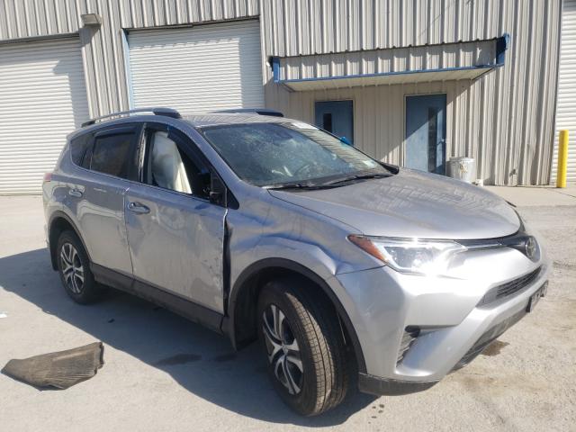 TOYOTA RAV4 LE 2018 jtmbfrev4jd251145