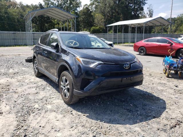 TOYOTA RAV4 LE 2018 jtmbfrev4jd256152